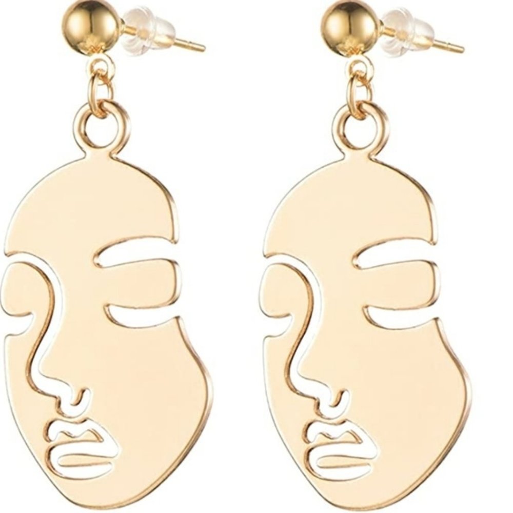 ⬇️ Brandy Melville Gold Face Earring Vintage - Picture 1 of 4
